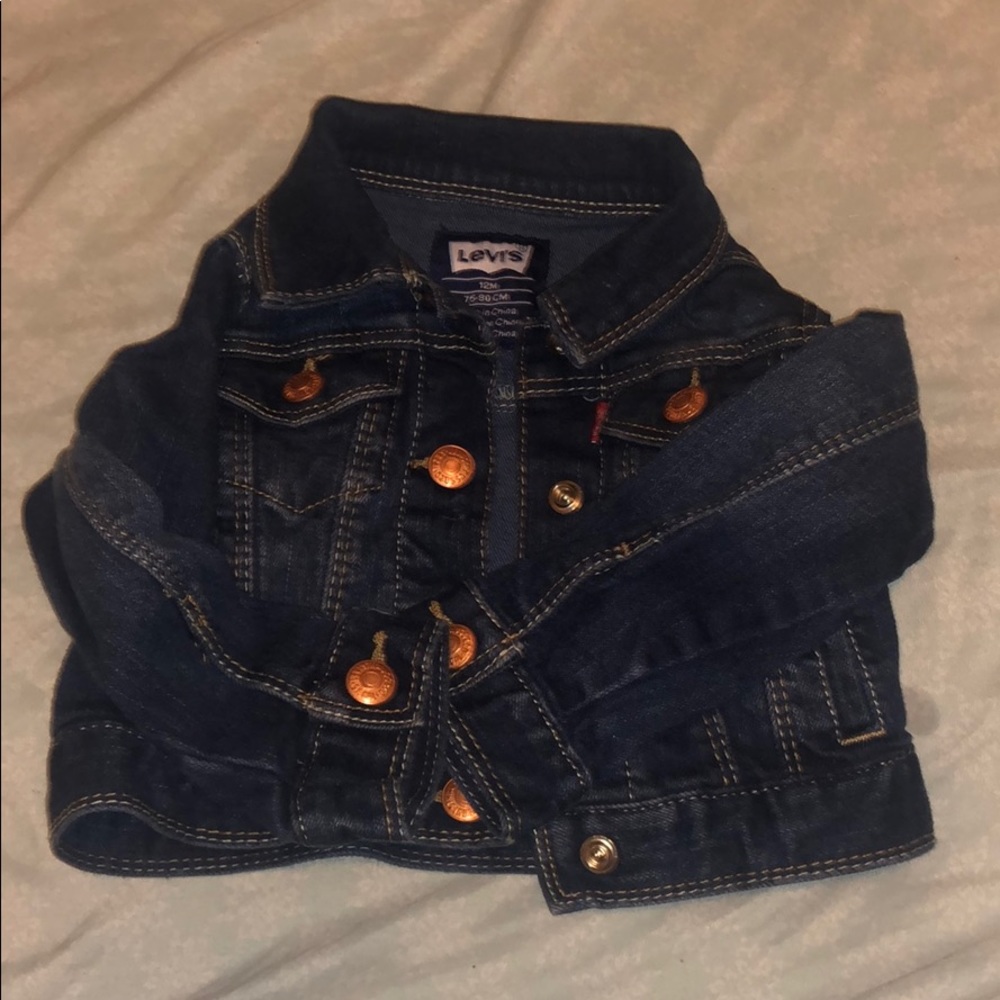 Girl Levi’s jacket